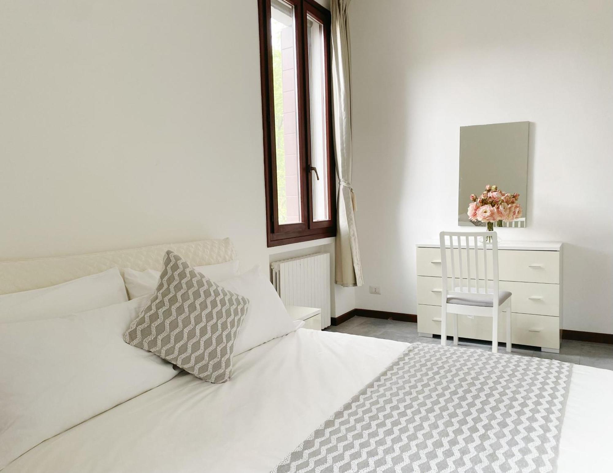 Gris Apartment: Venice Mestre Ngoại thất bức ảnh
