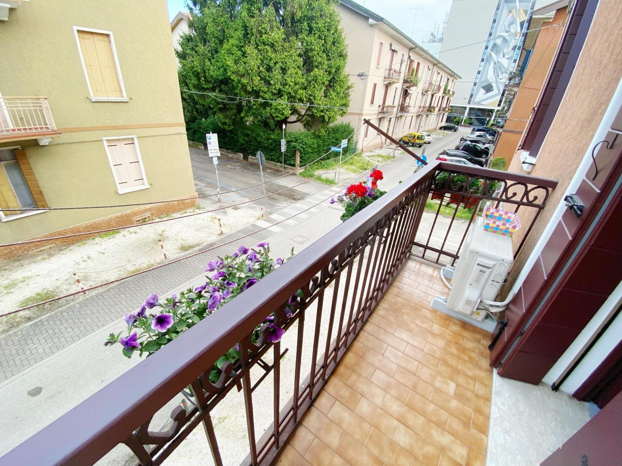 Gris Apartment: Venice Mestre Ngoại thất bức ảnh